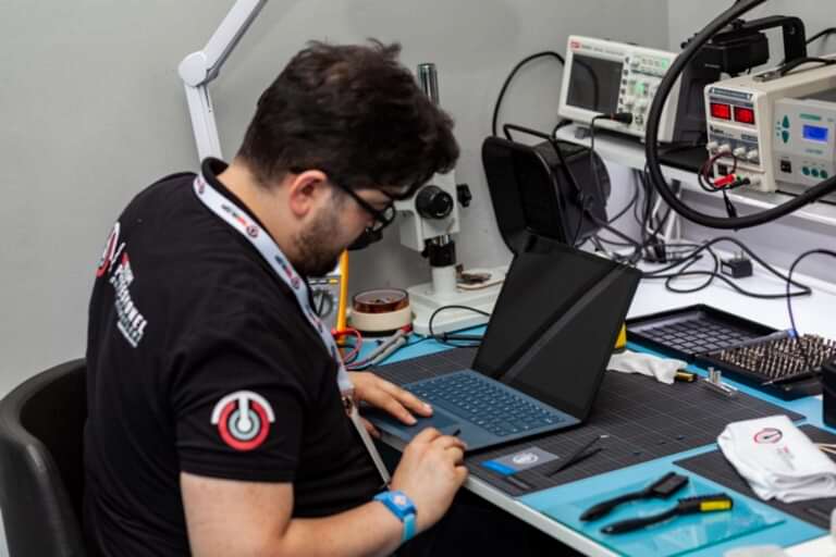 tka microsoft laptop